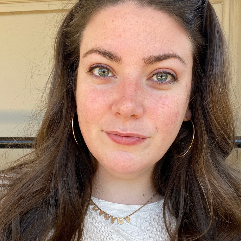 Meet your Posher, Alyson